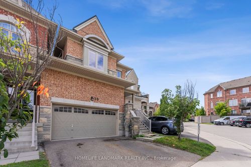 20 Mack Clement Lane, Richmond Hill, ON, L4S0G2 | Card Image