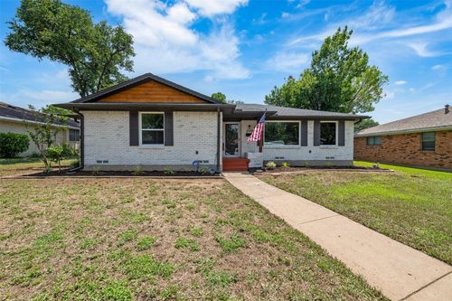 5706 Hillcroft St, Dallas, TX, 75227-1537 | Card Image