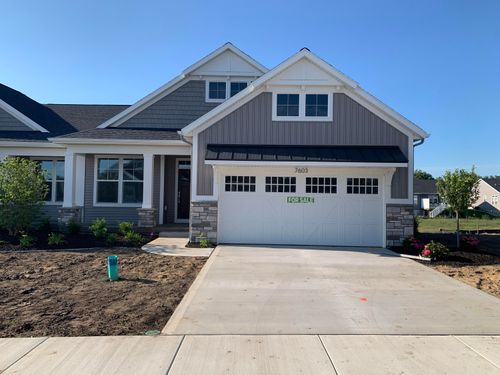 136-7603 Brook Villa Ct, Allendale, MI, 49401-9820 | Card Image