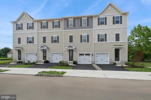 46 Silverbell Avenue, Berlin, NJ, 08009 | Card Image
