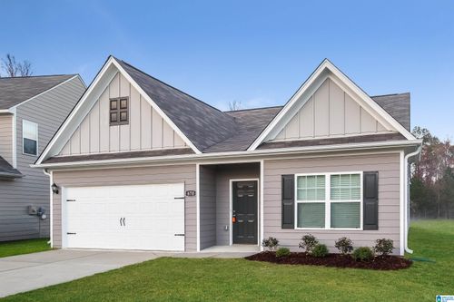 670 Clover Cir, Springville, AL, 35146-2612 | Card Image