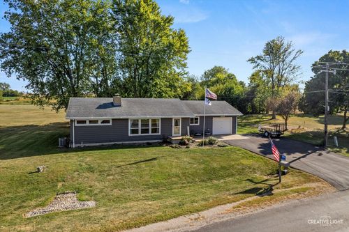 2802 3501st Rd, Seneca, IL, 61360-9778 | Card Image