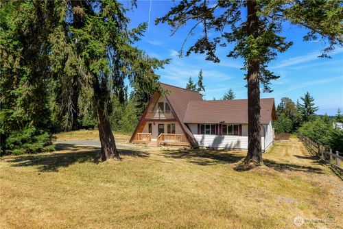 71 John Jacobs Rd, Port Angeles, WA, 98362-7166 | Card Image
