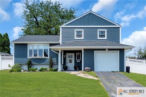 25 Fanwood Dr, Sayreville, NJ, 08872-1843 | Card Image