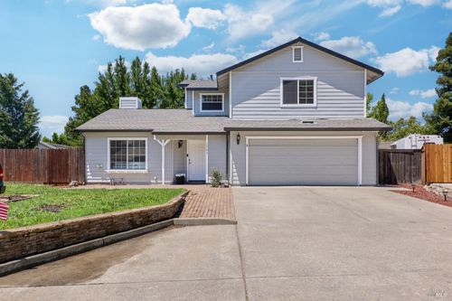 1325 Angela Ct, Dixon, CA, 95620-2018 | Card Image
