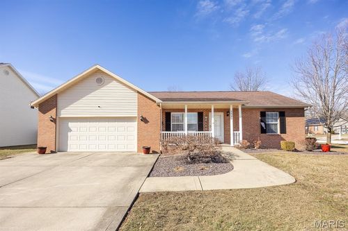 9915 Bending Oaks Dr, Lebanon, IL, 62254-2731 | Card Image