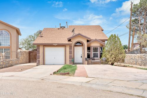 10400 Kirkland St, Socorro, TX, 79927-4630 | Card Image