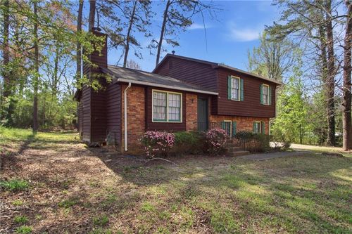 115 Derby Country Dr, Ellenwood, GA, 30294-2755 | Card Image