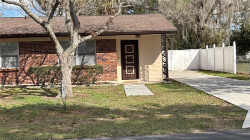 5652 18th St, Zephyrhills, FL, 33542-4512 | Card Image