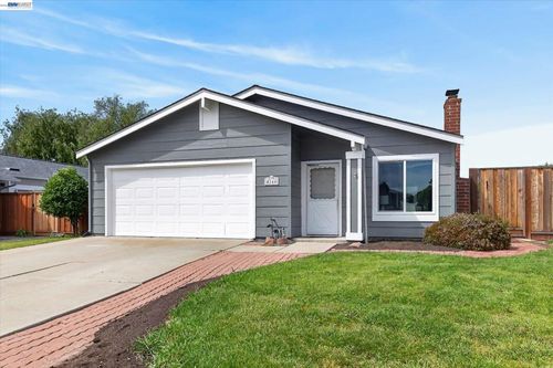 4146 Pinon Way, Livermore, CA, 94551-7105 | Card Image