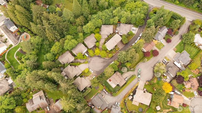 Aerial of Neighborhood. | Image 36