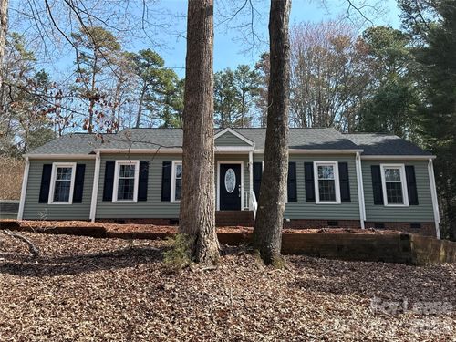 1111 Somersby Ln, Matthews, NC, 28105-1510 | Card Image