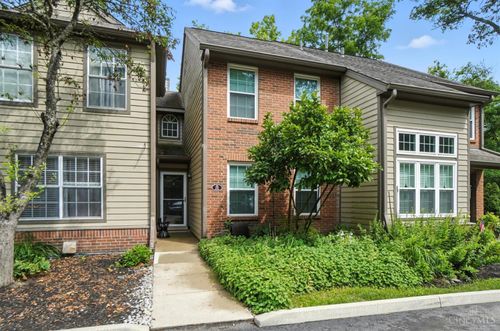 10555 Montgomery Rd, Montgomery, OH, 45242-4454 | Card Image