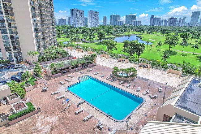 APT-1108 - 20335 W Country Club Dr, Condo with 2 bedrooms, 2 bathrooms and null parking in Aventura FL | Image 19