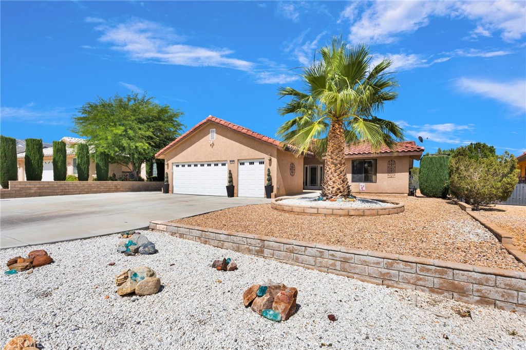 Residential in Helendale 4