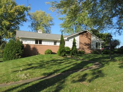 1965 Conway Wallrose Road, House other with 3 bedrooms, 2 bathrooms and 2 parking in Economy PA | Image 1