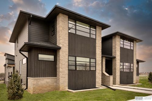 636 Applied, Omaha, NE, 68154 | Card Image