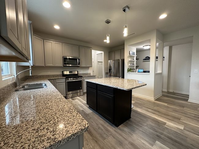 Kitchen | Image 14