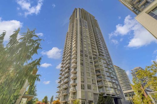 2703-13325 102a Ave, Surrey, BC, V3T0J5 | Card Image