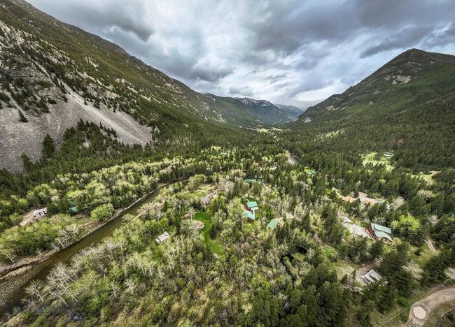 23 Moose Haven Loop, House other with 4 bedrooms, 3 bathrooms and null parking in Mcleod MT | Image 44