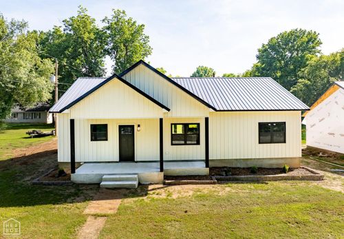 102 Carroll St N, Tuckerman, AR, 72473-9421 | Card Image
