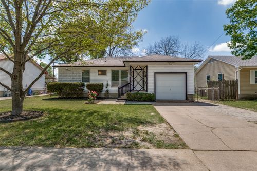 710 Morris Dr, Garland, TX, 75040-8339 | Card Image