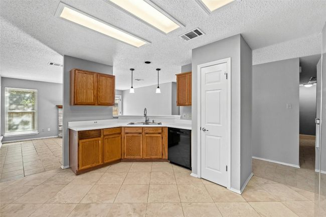 1208 Cedar Oaks Dr, House other with 4 bedrooms, 2 bathrooms and null parking in Cedar Park TX | Image 11