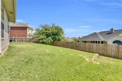 2989 Lakeview Circle, House other with 3 bedrooms, 2 bathrooms and null parking in Burleson TX | Image 2