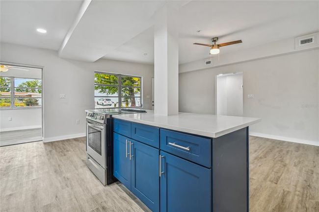 14067 W Parsley Drive, House other with 2 bedrooms, 2 bathrooms and null parking in MADEIRA BEACH FL | Image 6