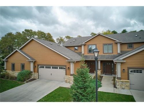 558 Panorama Cir Nw, Rochester, MN, 55901-5301 | Card Image