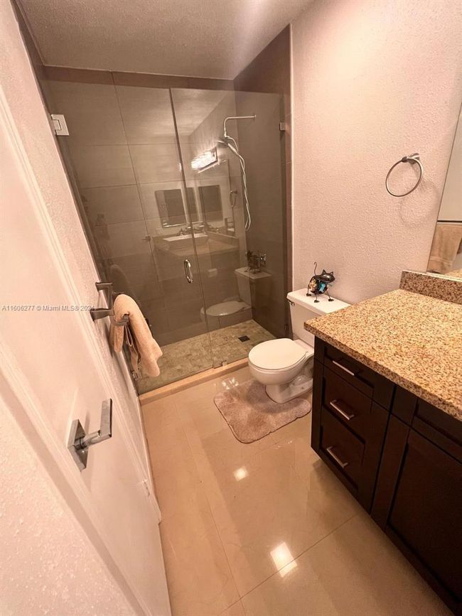APT-1236 - 733 Riverside Dr, Condo with 1 bedrooms, 1 bathrooms and null parking in Coral Springs FL | Image 20