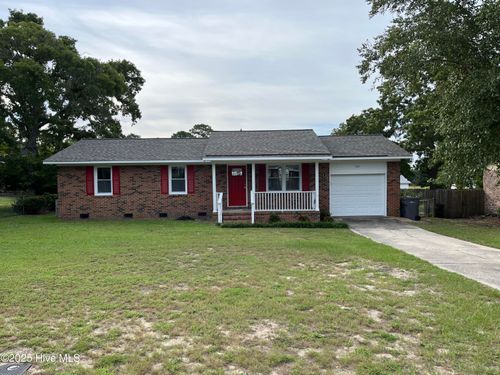 3717 Colonial Cv, Hope Mills, NC, 28348-2810 | Card Image