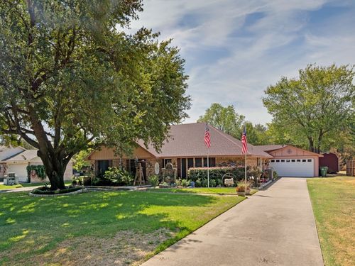 302 Johnson St, Seagoville, TX, 75159-3636 | Card Image