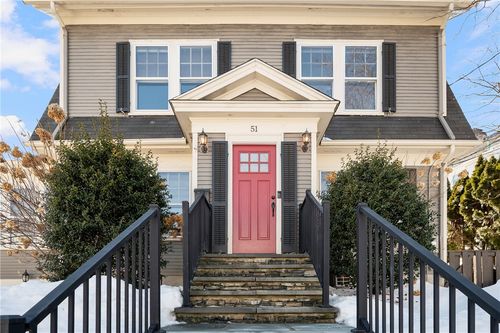 51 Wilcox Ave, Pawtucket, RI, 02860-5738 | Card Image