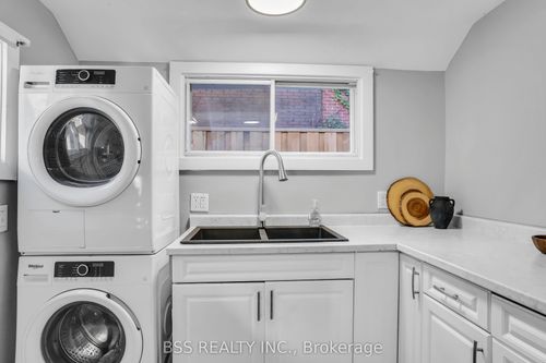 297 Sherbrooke St, Peterborough, ON, K9J2N7 | Card Image