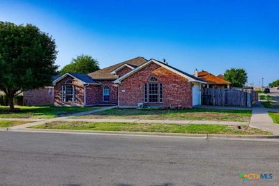 4804 Jim Avenue, House other with 3 bedrooms, 2 bathrooms and null parking in Killeen TX | Image 2