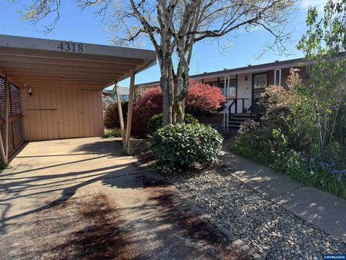 4318 Essex St Se, Salem, OR, 97317 | Card Image