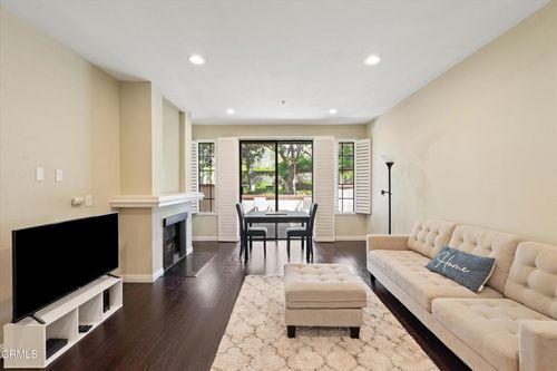 111-2559 Plaza Del Amo, Torrance, CA, 90503 | Card Image