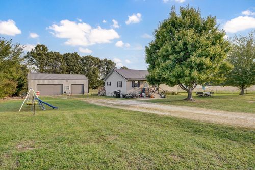 97 Concord Dr, Marshfield, MO, 65706-9926 | Card Image