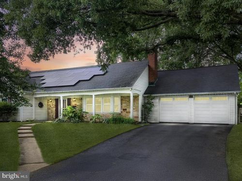 3012 Spark Ln, BOWIE, MD, 20715-2131 | Card Image