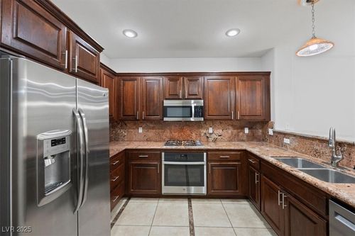 unit-102-11404 Belmont Lake Dr, Las Vegas, NV, 89135-1378 | Card Image