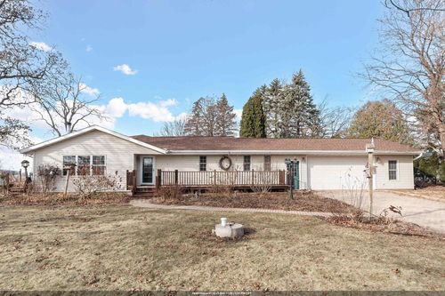 5662 County Road D, FOND DU LAC, WI, 54937 | Card Image