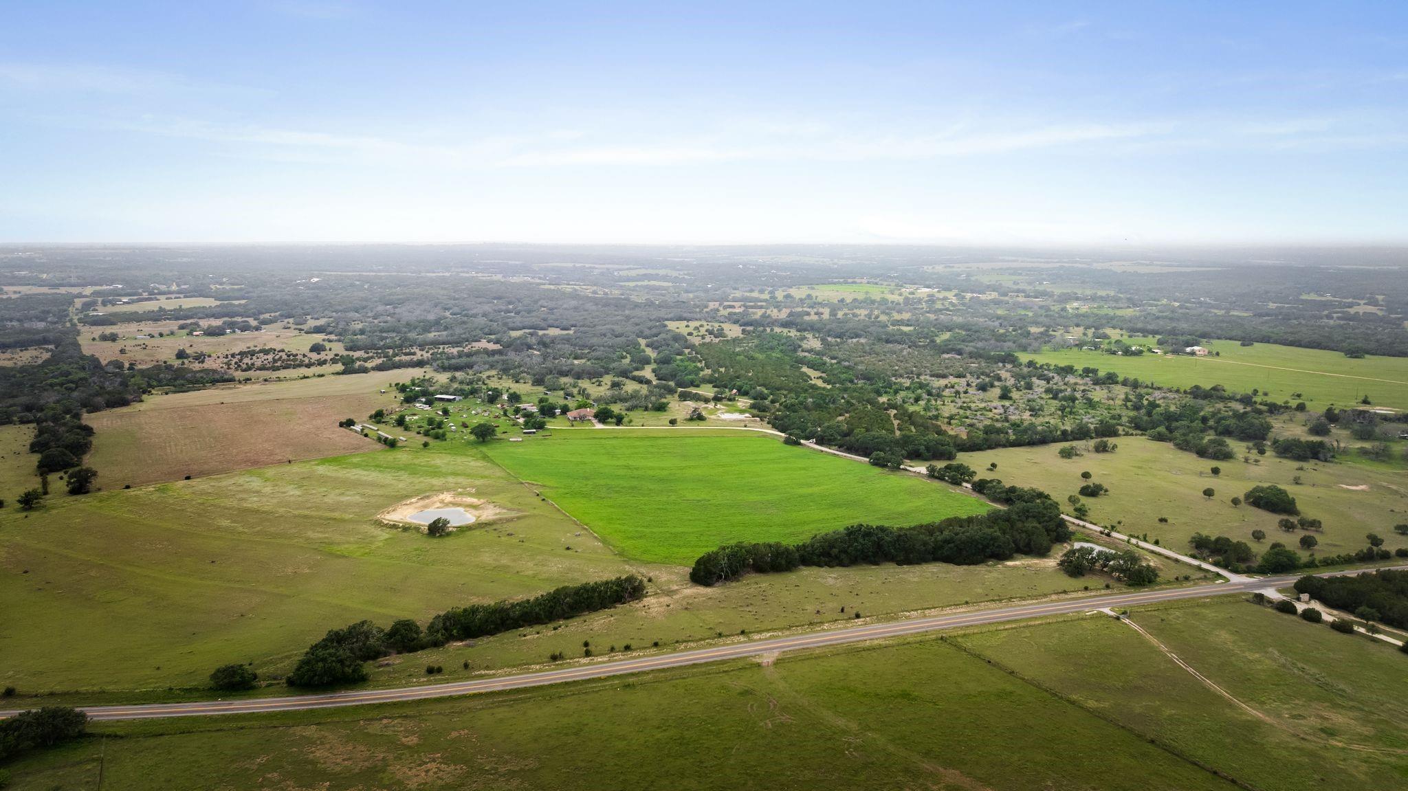 Farm in Bertram 4
