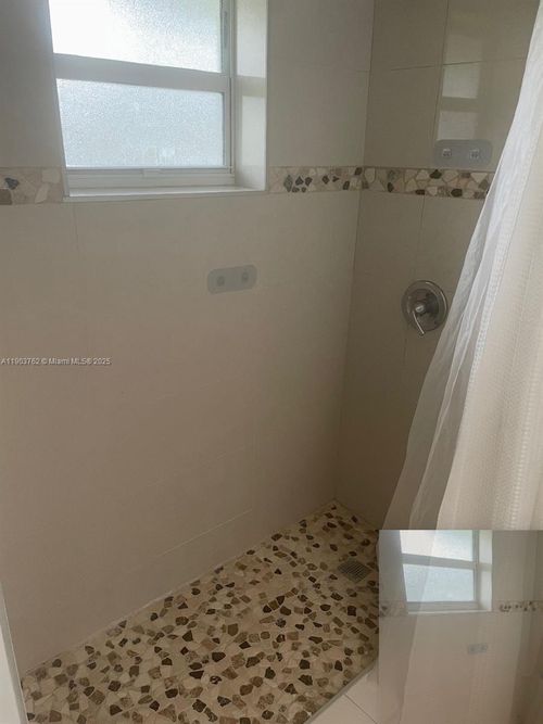 9422 Sw 127th Ave, Miami, FL, 33186-1807 | Card Image