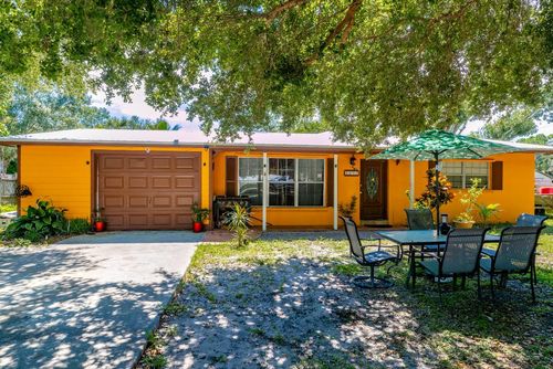 5402 Shannon Dr, FORT PIERCE, FL, 34951-2053 | Card Image