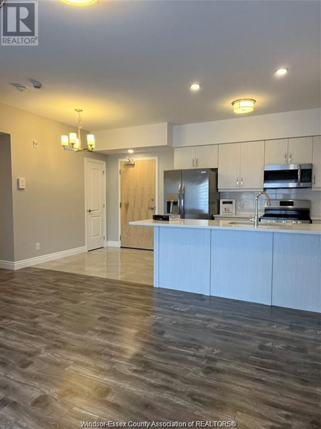 305 - 480 Fairview Blvd, Condo with 2 bedrooms, 2 bathrooms and null parking in Windsor ON | Image 11