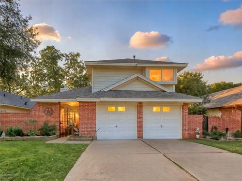 8515 Pool Creek Dr, Houston, TX, 77095-3649 | Card Image
