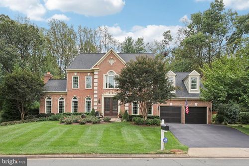 11186 Longwood Grove Dr, RESTON, VA, 20194-1300 | Card Image