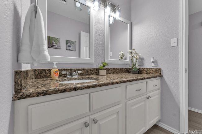 139 Navajo Cir, House other with 3 bedrooms, 1 bathrooms and null parking in Cibolo TX | Image 23