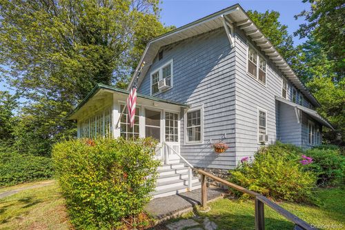 1 Warner Dr, Croton Falls, NY, 10519 | Card Image